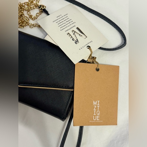 New with tags! Miztique “The Katherine”faux leather crossbody clutch! - Picture 6 of 16